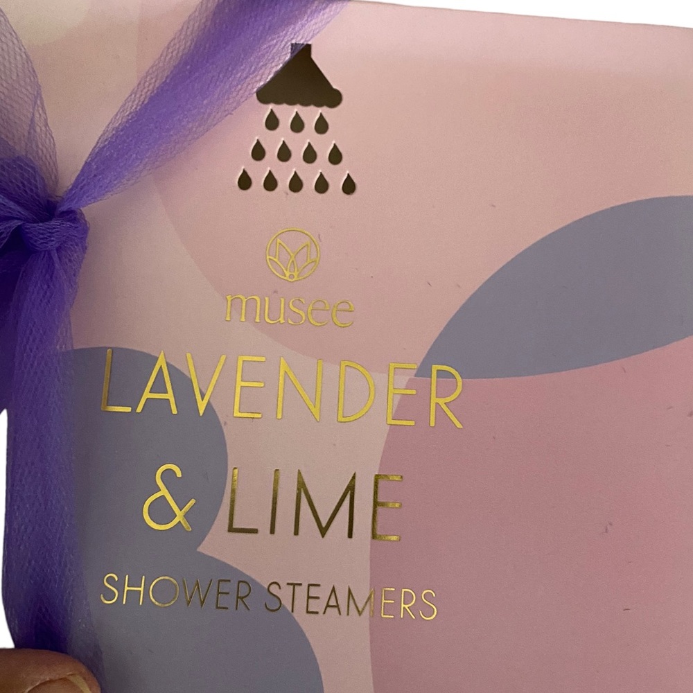 Musée Lavender and Lime Scented Shower Steamer Set